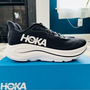 Hoka One One HOKA Clifton 10 Women Black White 1162031-BWHT